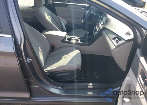 2018 Hyundai Sonata Sel+ z USA, uszkodzony, nr VIN 5NPE34AF9JH724149